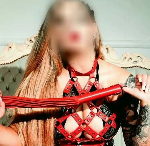 Demi, 36